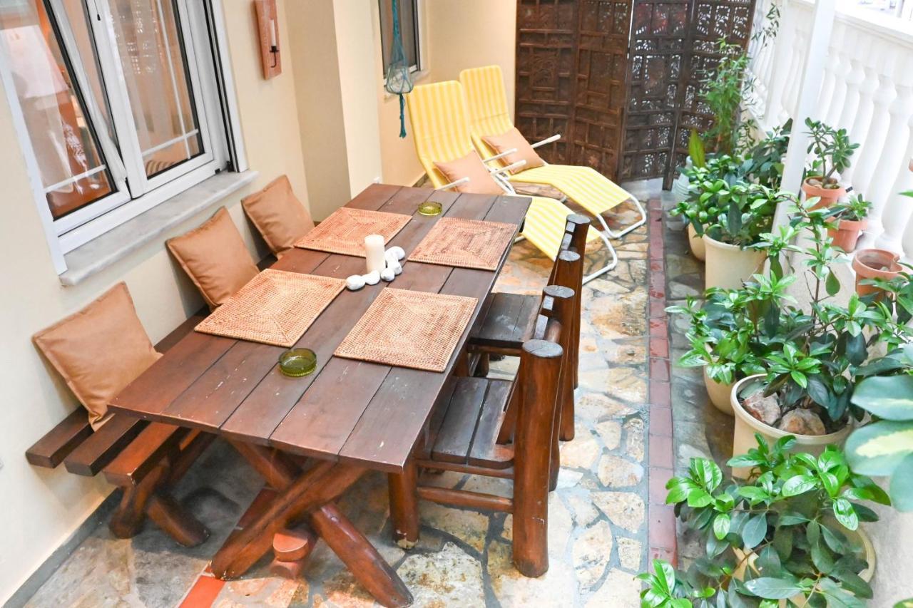 El Greco Nei Pori Apartment Bagian luar foto