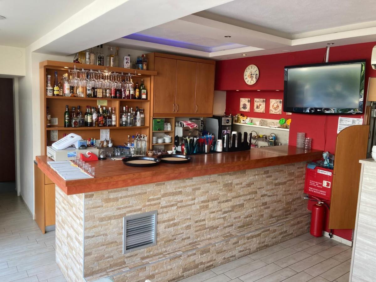 El Greco Nei Pori Apartment Bagian luar foto