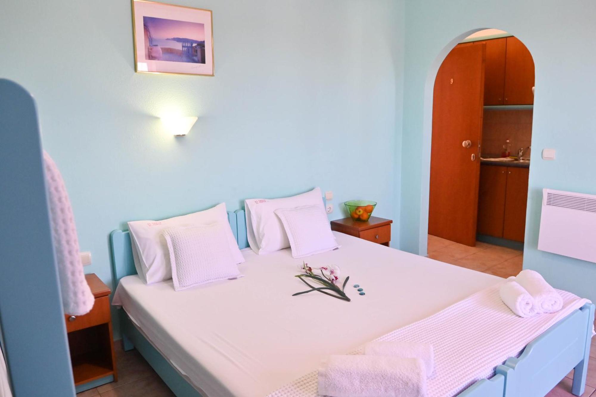 El Greco Nei Pori Apartment Ruang foto