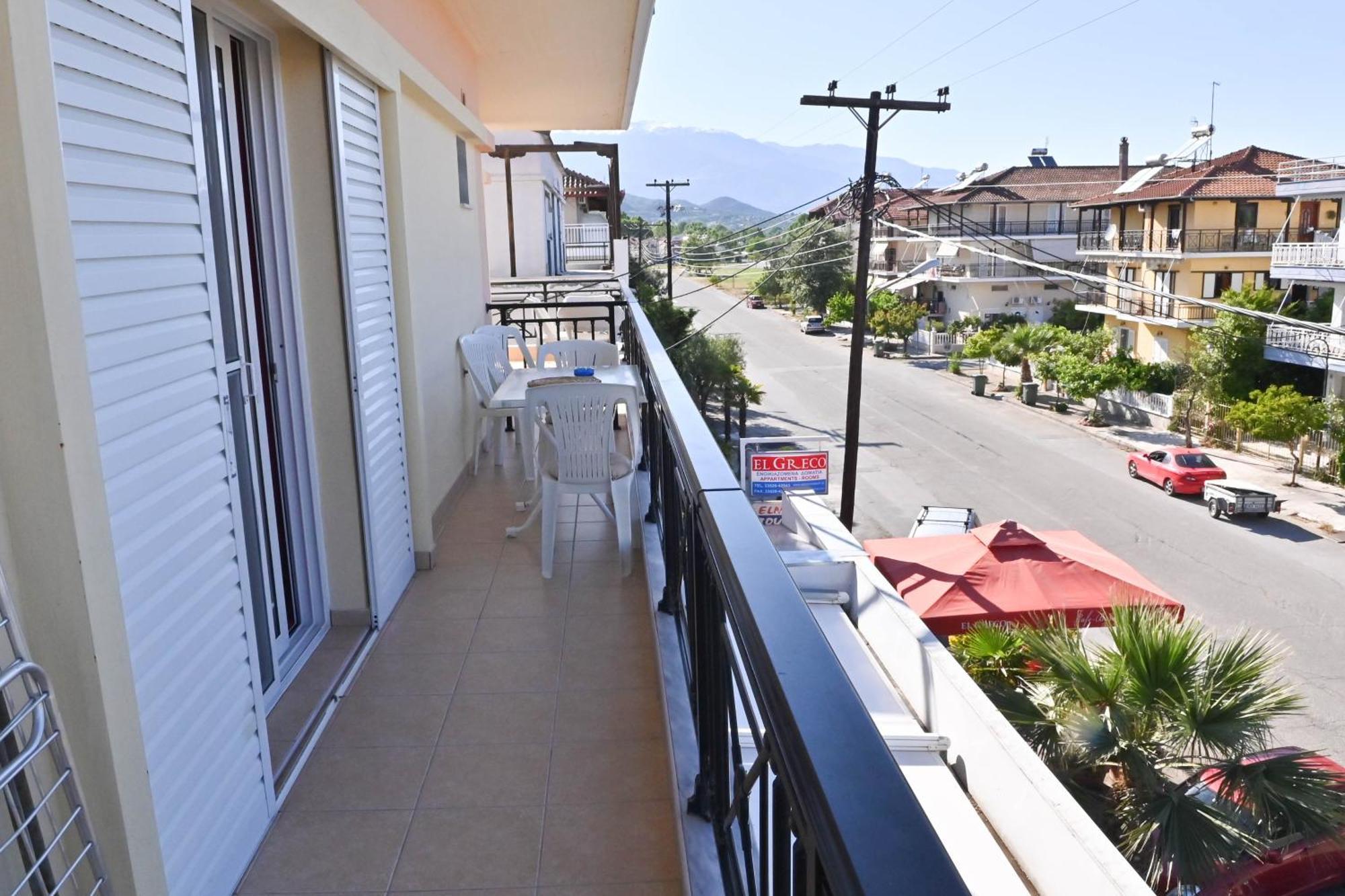El Greco Nei Pori Apartment Ruang foto